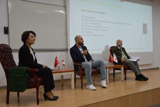 https://cmsapi.yeniyuzyil.edu.tr/news-media/big/05bcb150-c39f-4c73-a969-64f9f86a8ec519.JPG
