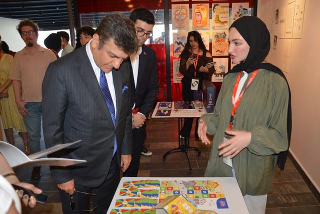 https://cmsapi.yeniyuzyil.edu.tr/news-media/big/1f3ef930-ef09-45f8-9112-8f406dd5972f7.JPG