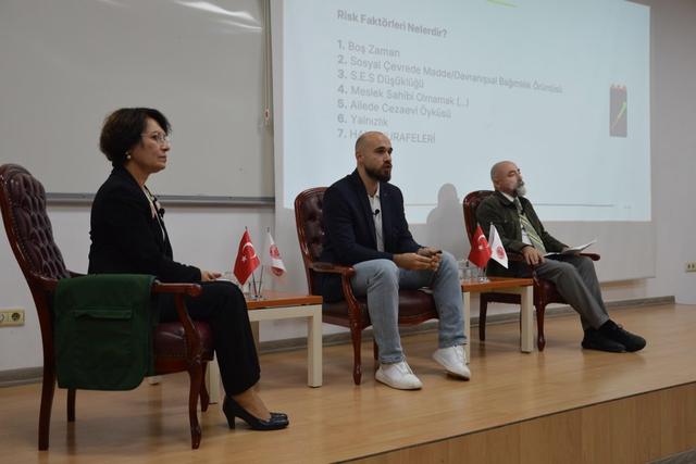 https://cmsapi.yeniyuzyil.edu.tr/news-media/big/26b66f23-4c9b-4a7c-99c6-41c25fd45bcd21.JPG