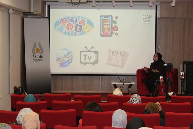 https://cmsapi.yeniyuzyil.edu.tr/news-media/big/42697b9d-f13e-4a19-86d6-b79312dd20853.JPG