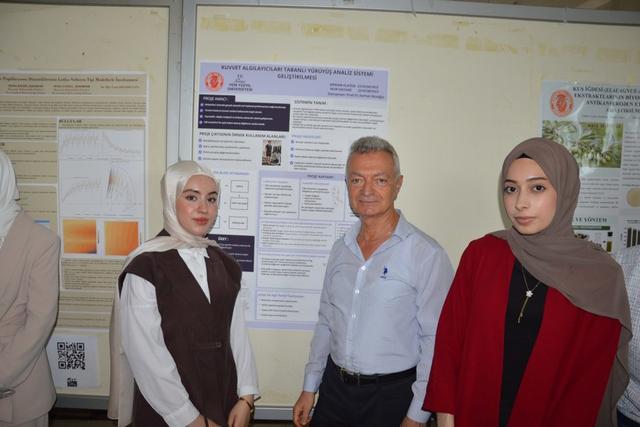 https://cmsapi.yeniyuzyil.edu.tr/news-media/big/7165d150-d8a9-4752-bb9b-b81a026b98c917.JPG