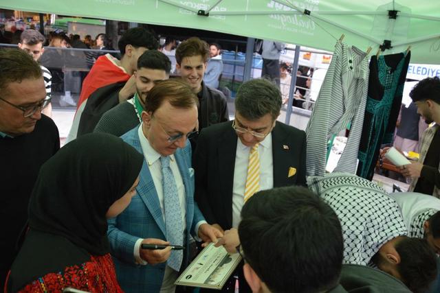 https://cmsapi.yeniyuzyil.edu.tr/news-media/big/74f96403-51b9-4829-a16b-e3543c03b95776.JPG