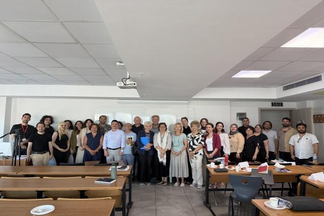 https://cmsapi.yeniyuzyil.edu.tr/news-media/big/93e4dbd7-fae5-4393-b6a7-dfdca46354576.jpeg