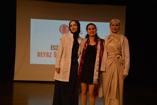 https://cmsapi.yeniyuzyil.edu.tr/news-media/big/b58c9f21-23f3-45bc-a71c-0da71971c8b254.JPG