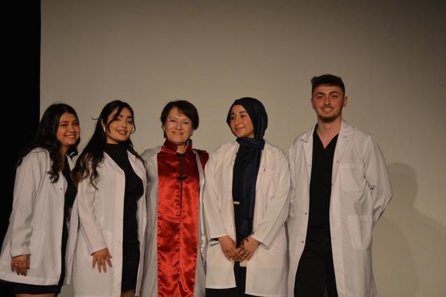 https://cmsapi.yeniyuzyil.edu.tr/news-media/big/d85cb4ee-3b10-49fd-b76a-8b08020b7e6a18.JPG