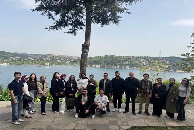 https://cmsapi.yeniyuzyil.edu.tr/news-media/big/ef7d47a1-54ed-4326-bcdb-c6e08696041d7.jpg
