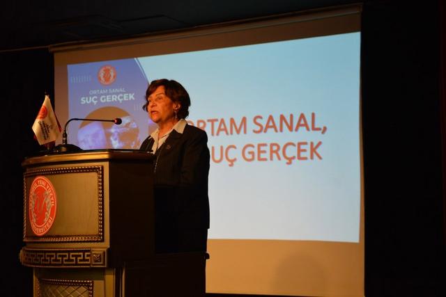 https://cmsapi.yeniyuzyil.edu.tr/news-media/big/f498c985-1604-40de-b3fa-4f0cbfc12e0f1.JPG