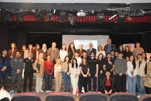 https://cmsapi.yeniyuzyil.edu.tr/news-media/thumb/dad80b5f-6877-4e8c-bb9c-fbac1ca929745.JPG