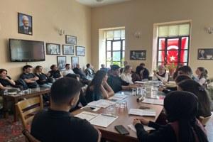 https://cmsapi.yeniyuzyil.edu.tr/news-media/thumb/e940f8f0-edcc-498f-a5cb-3fc64d28e7835.jpg