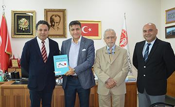 https://content.yeniyuzyil.edu.tr//upload/haber/2021/4601//banner/eef33bc2360.jpg