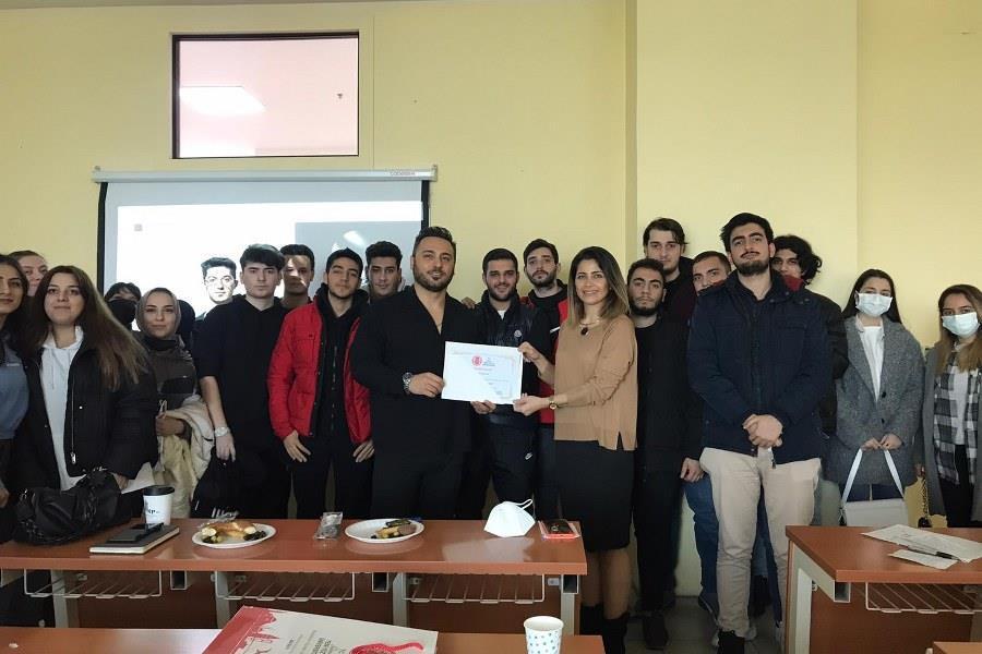 https://content.yeniyuzyil.edu.tr//upload/haber/2021/4900//banner/9ec6c7c0360.jpg