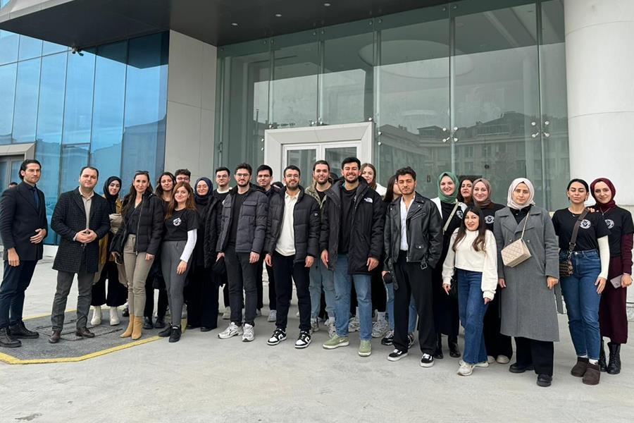 https://content.yeniyuzyil.edu.tr//upload/haber/2023/6431//banner/3446abd1360.jpg