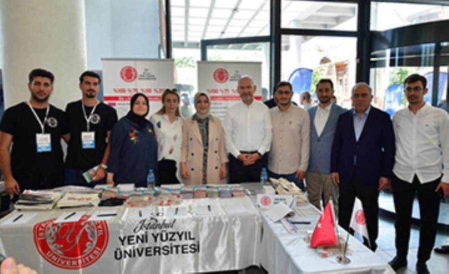 https://content.yeniyuzyil.edu.tr//upload/haber/2024/6907//banner/b7b740a0360.jpg