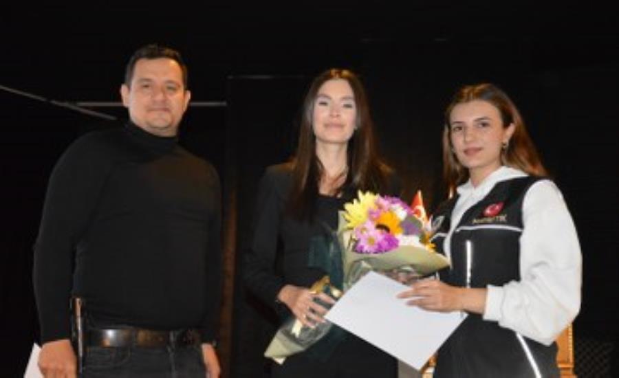 https://content.yeniyuzyil.edu.tr//upload/haber/2024/7115//banner/974ced88360.JPG