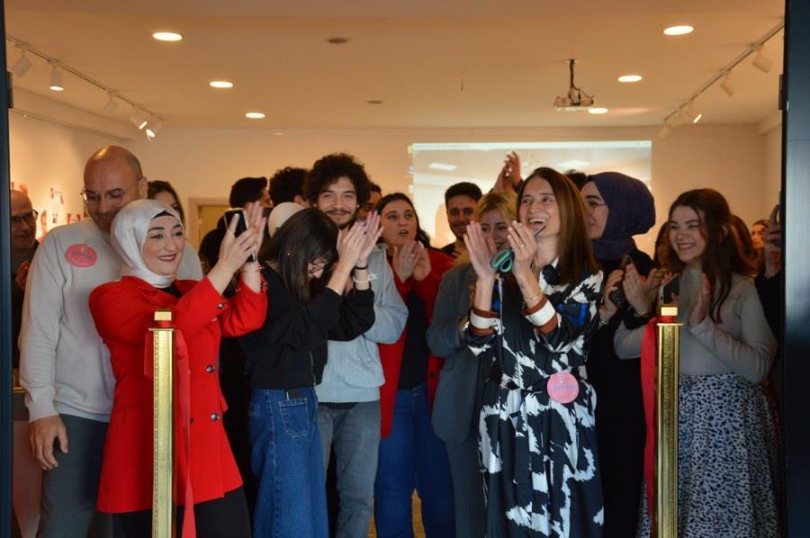 https://content.yeniyuzyil.edu.tr//upload/haber/2025/7228//banner/a4d9e779360.JPG