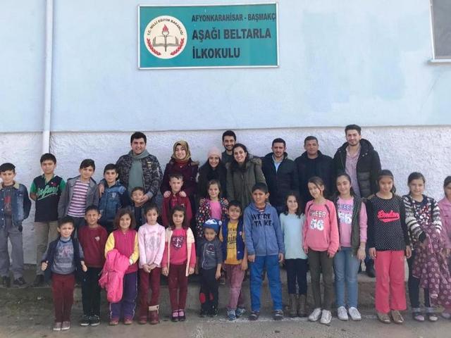 https://content.yeniyuzyil.edu.tr/upload/galeri/2018/2604/big/4.jpg