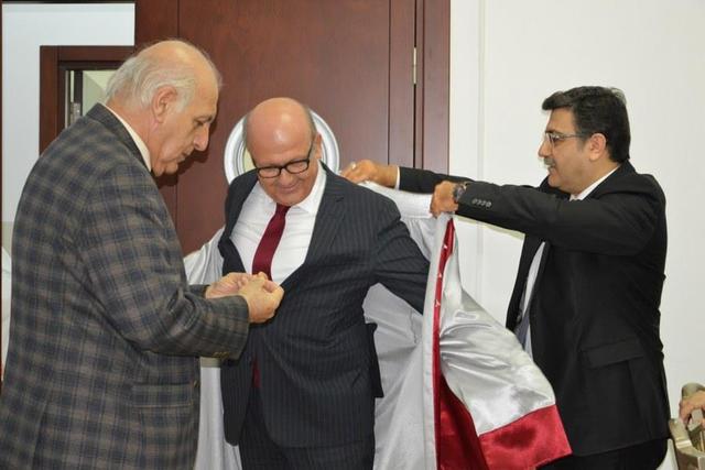 https://content.yeniyuzyil.edu.tr/upload/galeri/2018/2644/big/1.JPG