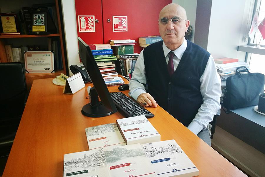https://content.yeniyuzyil.edu.tr/upload/galeri/2018/2657/big/1.jpg