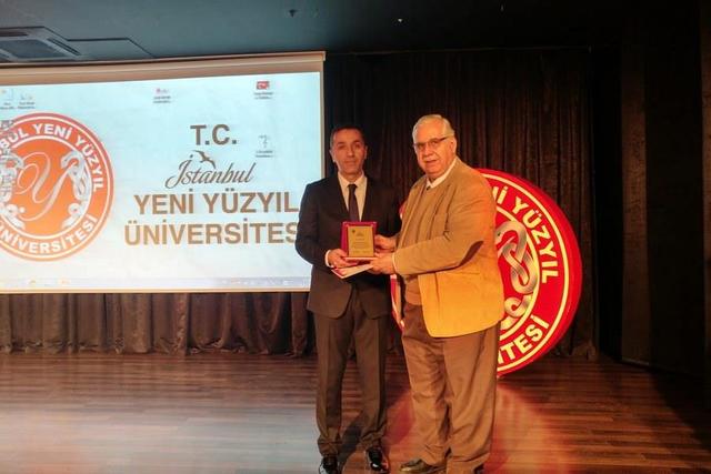 https://content.yeniyuzyil.edu.tr/upload/galeri/2018/2672/big/4.jpg