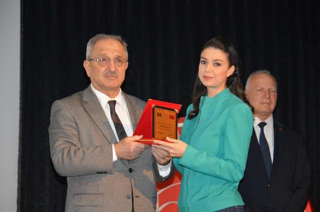 https://content.yeniyuzyil.edu.tr/upload/galeri/2019/2866/big/15.JPG