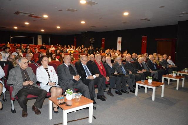 https://content.yeniyuzyil.edu.tr/upload/galeri/2019/2889/big/4.JPG
