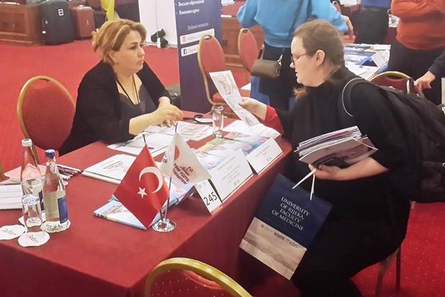 https://content.yeniyuzyil.edu.tr/upload/galeri/2019/2939/big/6.jpg