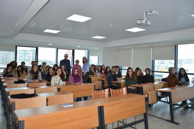 https://content.yeniyuzyil.edu.tr/upload/galeri/2019/2960/big/7.JPG