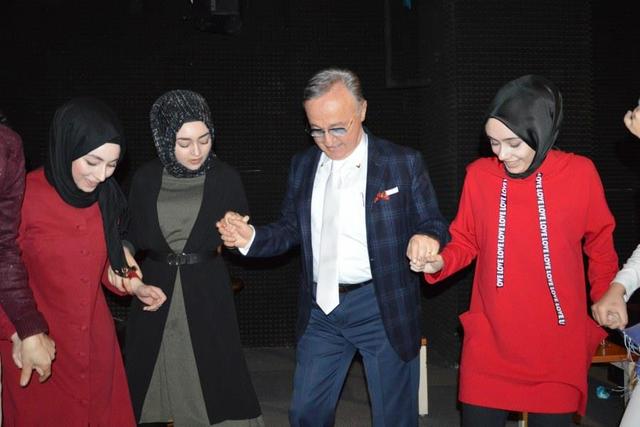 https://content.yeniyuzyil.edu.tr/upload/galeri/2019/2963/big/19.JPG