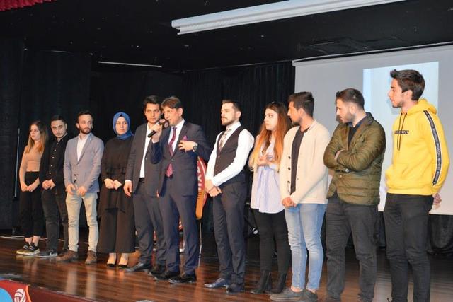 https://content.yeniyuzyil.edu.tr/upload/galeri/2019/2963/big/9.JPG