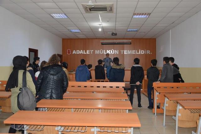 https://content.yeniyuzyil.edu.tr/upload/galeri/2019/2969/big/15.JPG