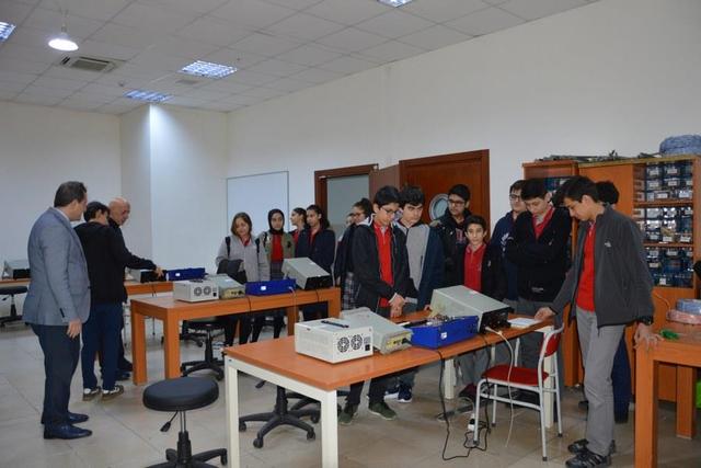 https://content.yeniyuzyil.edu.tr/upload/galeri/2019/2969/big/7.JPG