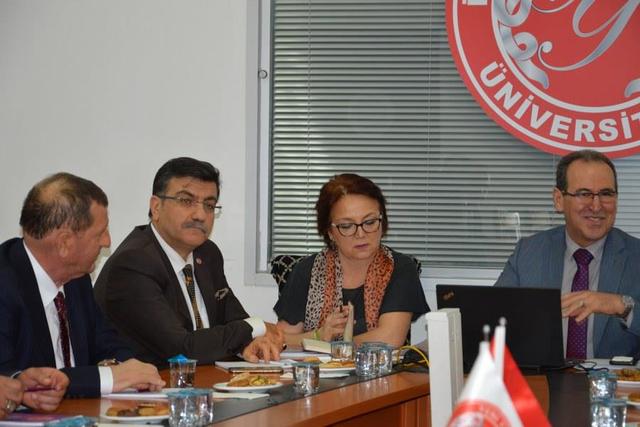 https://content.yeniyuzyil.edu.tr/upload/galeri/2019/2971/big/6.JPG