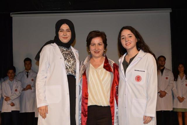 https://content.yeniyuzyil.edu.tr/upload/galeri/2019/3013/big/35.JPG