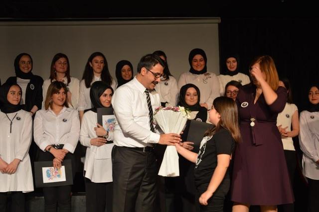 https://content.yeniyuzyil.edu.tr/upload/galeri/2019/3014/big/26.JPG