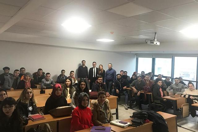 https://content.yeniyuzyil.edu.tr/upload/galeri/2019/3039/big/1.jpg
