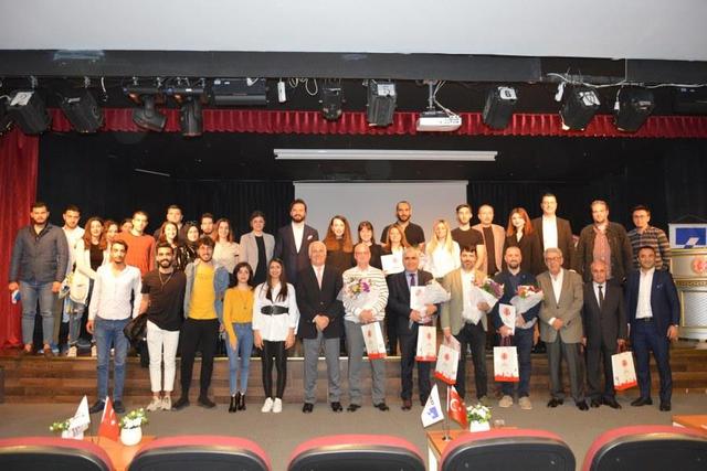 https://content.yeniyuzyil.edu.tr/upload/galeri/2019/3043/big/34.JPG