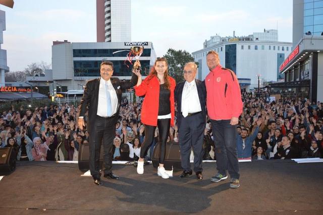 https://content.yeniyuzyil.edu.tr/upload/galeri/2019/3046/big/41.JPG
