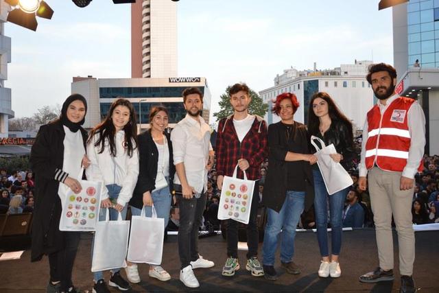 https://content.yeniyuzyil.edu.tr/upload/galeri/2019/3046/big/42.JPG
