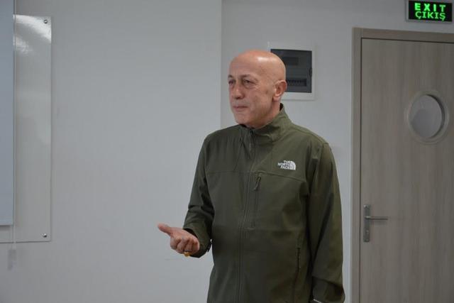 https://content.yeniyuzyil.edu.tr/upload/galeri/2019/3047/big/6.JPG