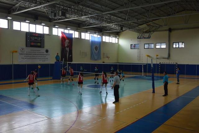 https://content.yeniyuzyil.edu.tr/upload/galeri/2019/3049/big/10.JPG