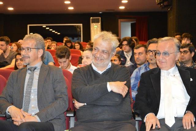 https://content.yeniyuzyil.edu.tr/upload/galeri/2019/3051/big/4.JPG