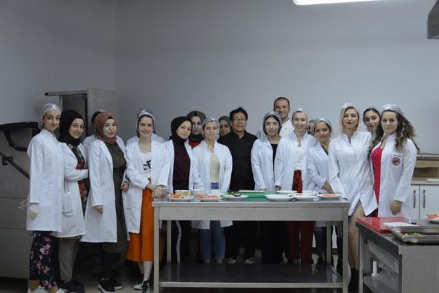 https://content.yeniyuzyil.edu.tr/upload/galeri/2019/3074/big/1.JPG