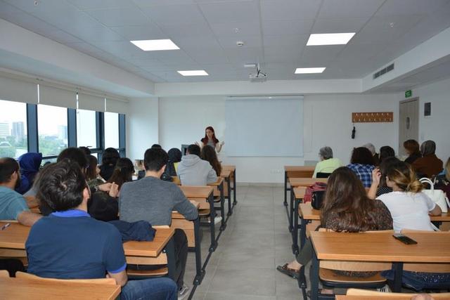 https://content.yeniyuzyil.edu.tr/upload/galeri/2019/3104/big/3.JPG