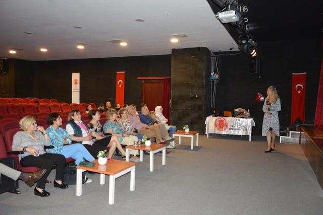 https://content.yeniyuzyil.edu.tr/upload/galeri/2019/3156/big/10.JPG