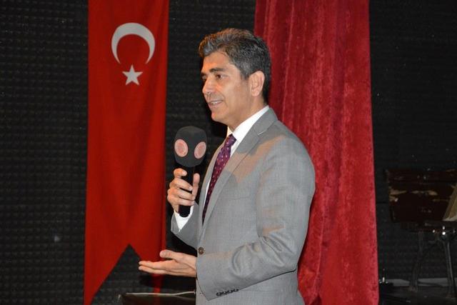 https://content.yeniyuzyil.edu.tr/upload/galeri/2019/3156/big/3.JPG