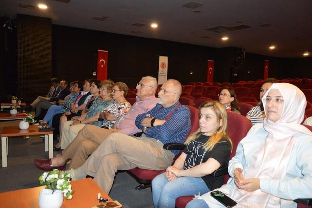 https://content.yeniyuzyil.edu.tr/upload/galeri/2019/3156/big/8.JPG