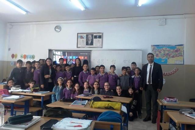 https://content.yeniyuzyil.edu.tr/upload/galeri/2019/3218/big/12.jpg