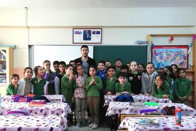 https://content.yeniyuzyil.edu.tr/upload/galeri/2019/3218/big/2.jpg