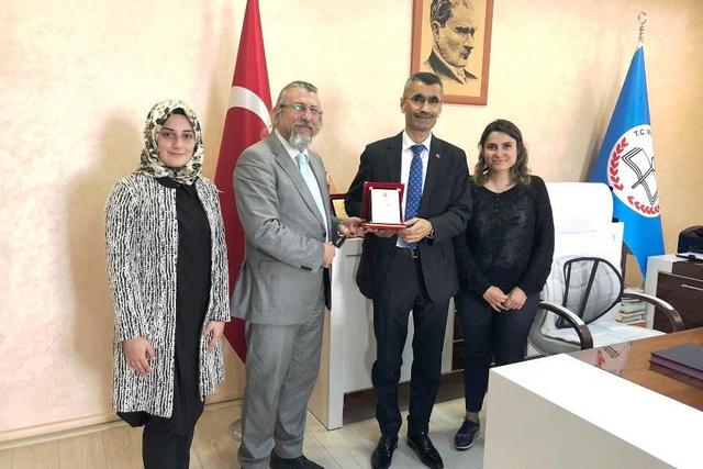 https://content.yeniyuzyil.edu.tr/upload/galeri/2019/3218/big/8.jpg