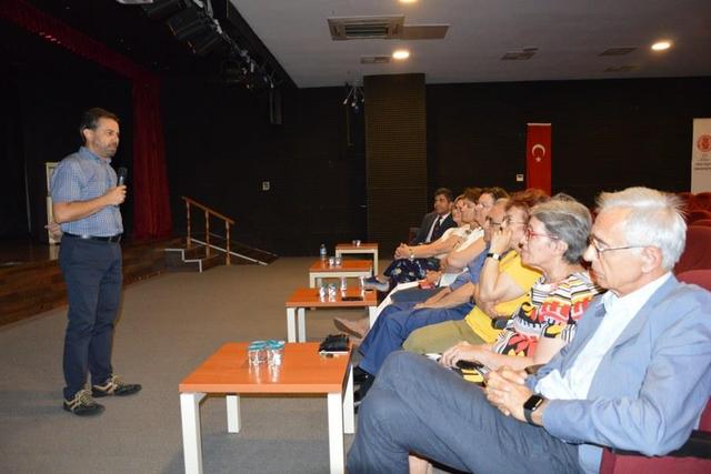 https://content.yeniyuzyil.edu.tr/upload/galeri/2019/3242/big/10.JPG